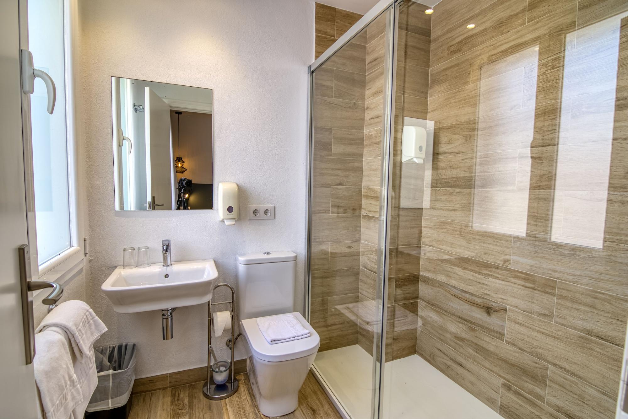 Hostal La Isla Mahon  Luaran gambar